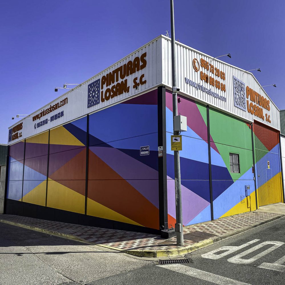 Oficinas de Pinturas Losan en Cantillana, Sevilla